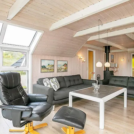 Nyaraló 8 Person In Spottrup-by Traum