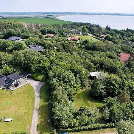 Nyaraló 8 Person In Spottrup-by Traum *